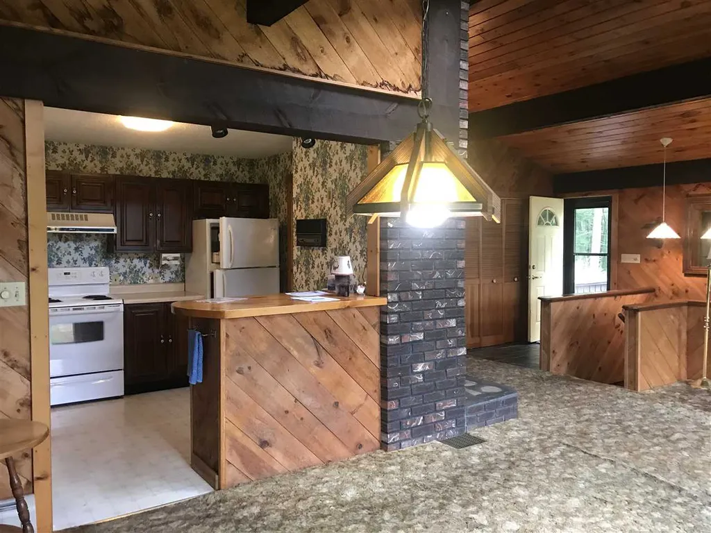 1480 Old Depot Road Shaftsbury VT 05262