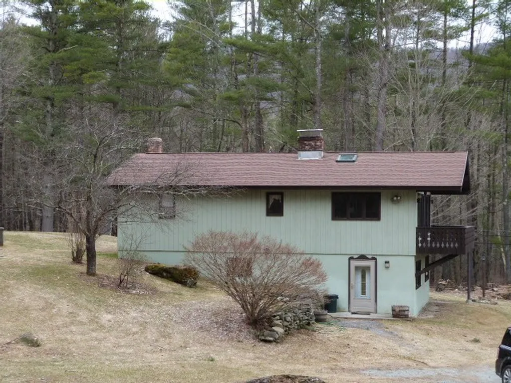 1480 Old Depot Road Shaftsbury VT 05262