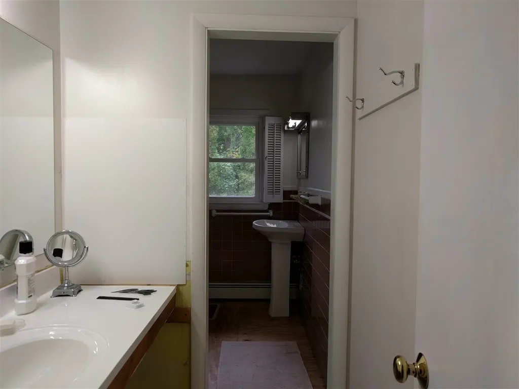20 Riverview Road Durham NH 03824