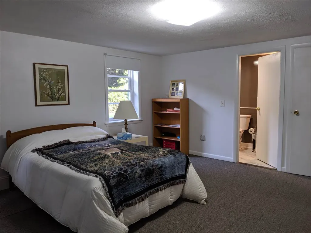 20 Riverview Road Durham NH 03824