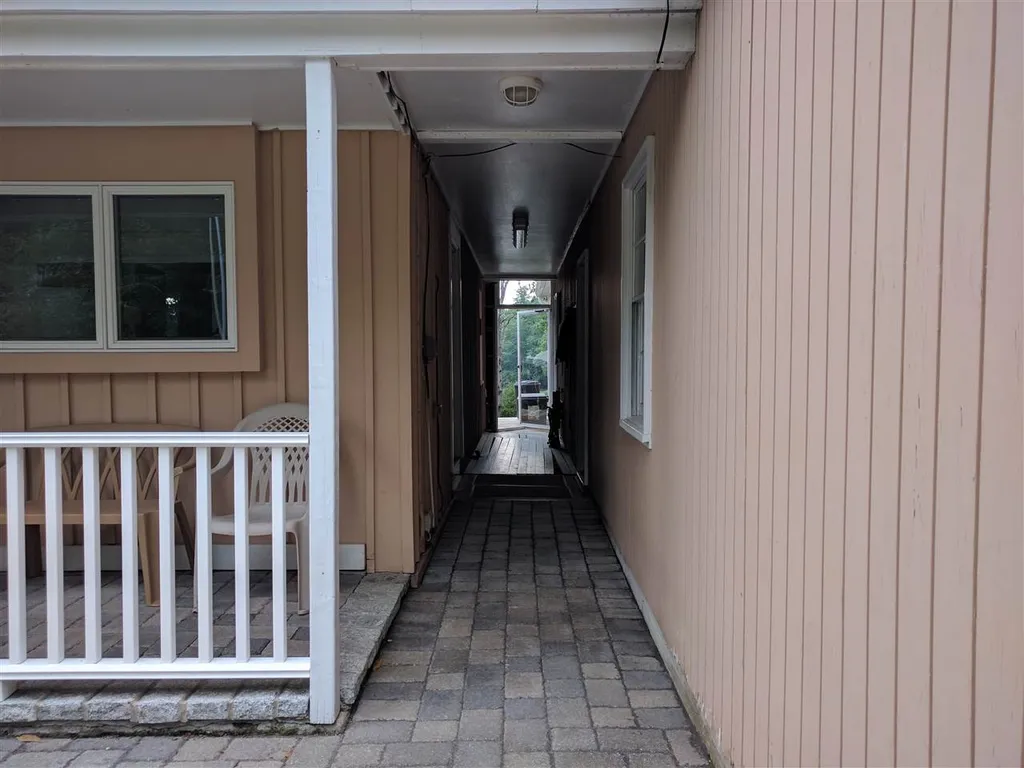 20 Riverview Road Durham NH 03824
