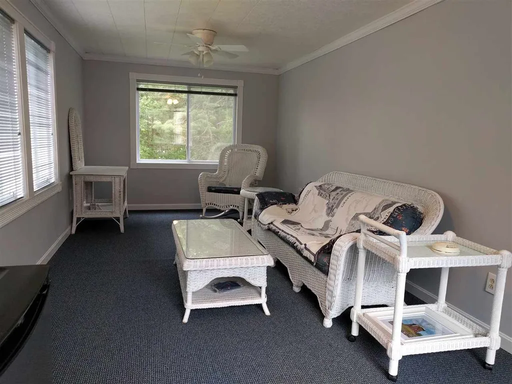 20 Riverview Road Durham NH 03824