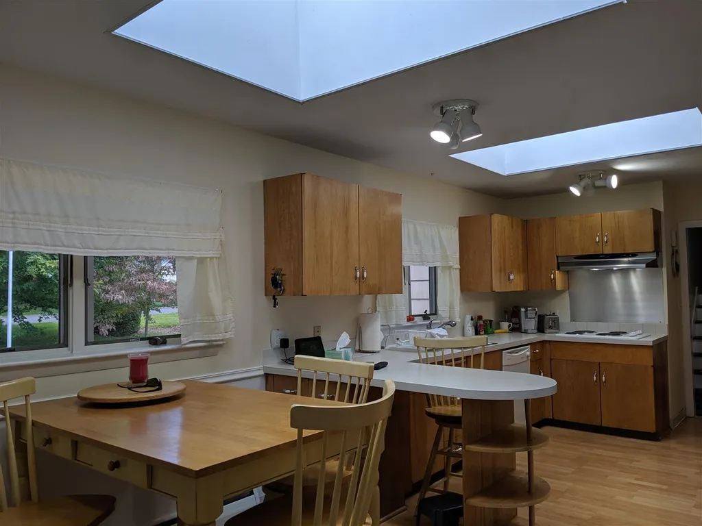 20 Riverview Road Durham NH 03824