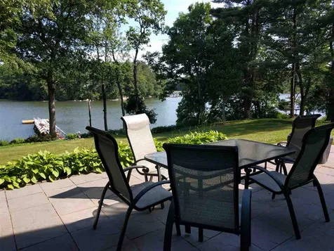 20 Riverview Road Durham NH 03824