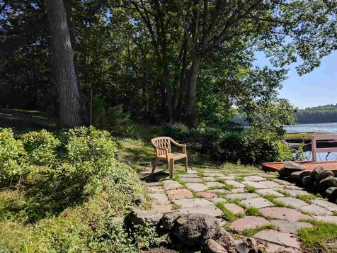 20 Riverview Road Durham NH 03824