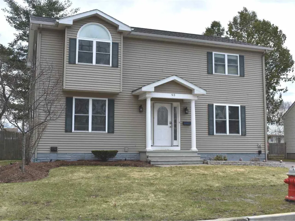 93 Birch Court Burlington VT 05408