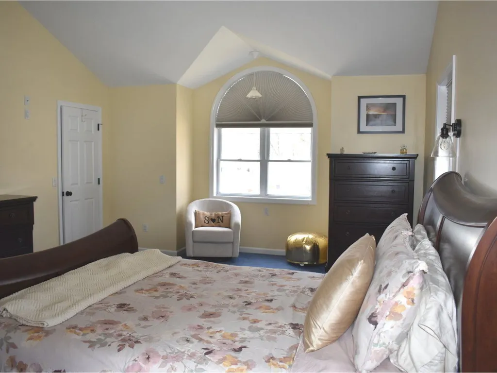 93 Birch Court Burlington VT 05408