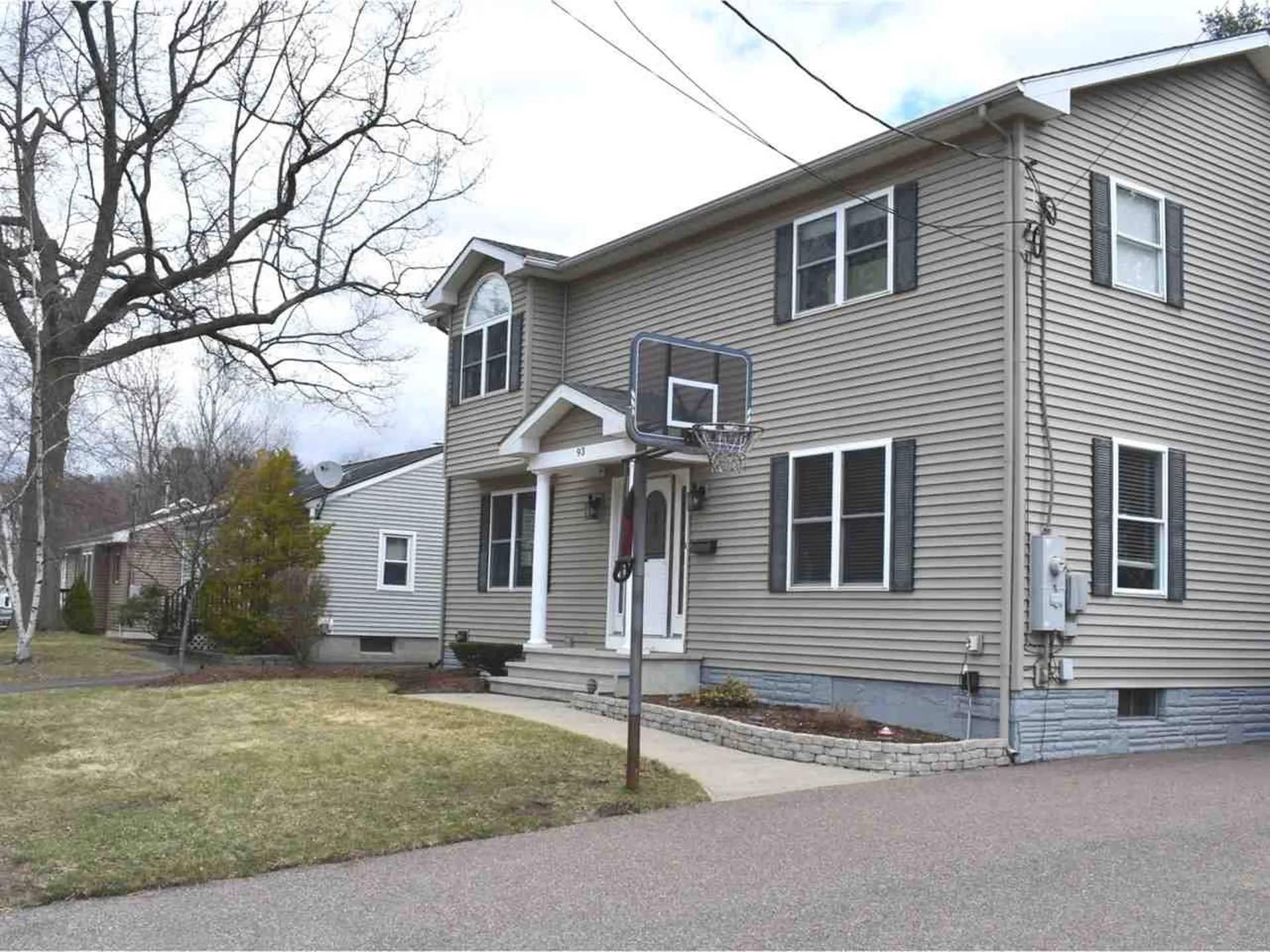 93 Birch Court Burlington VT 05408
