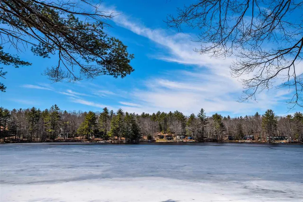 627 Berry River Road Barrington NH 03825