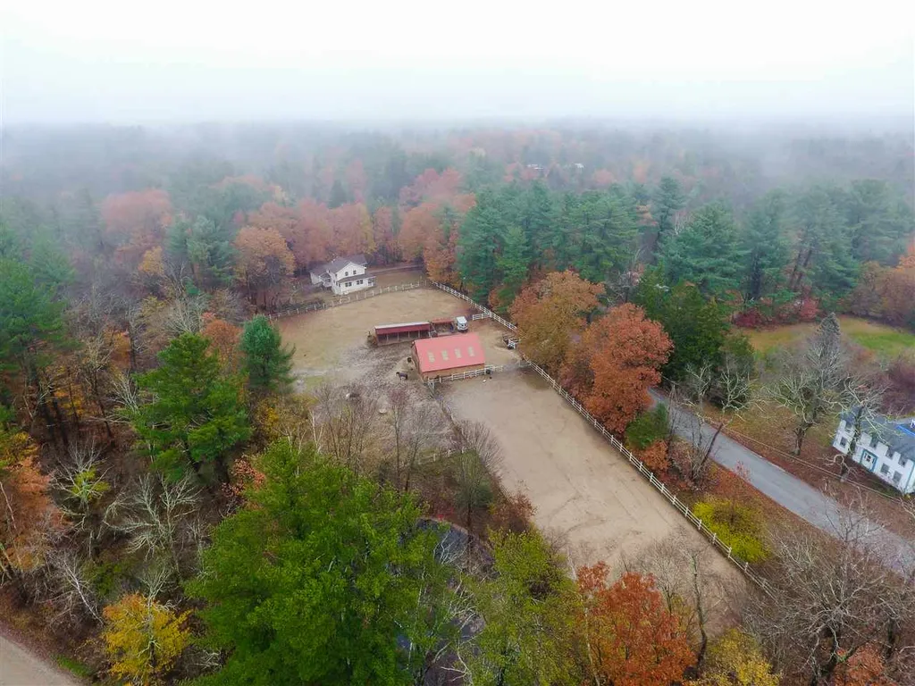 62 Towle Road Chester NH 03036