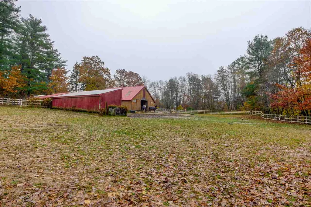 62 Towle Road Chester NH 03036