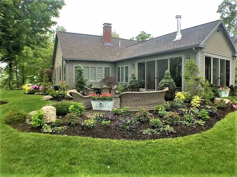 606 Wilmot Center Road New London NH 03257