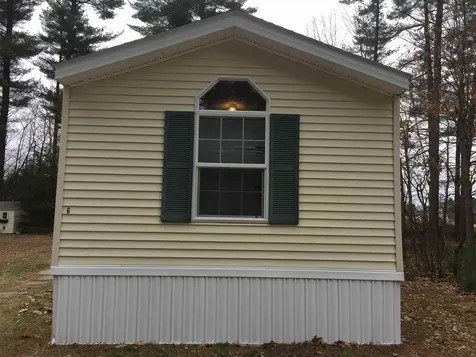6 Colonial Village Somersworth NH 03878