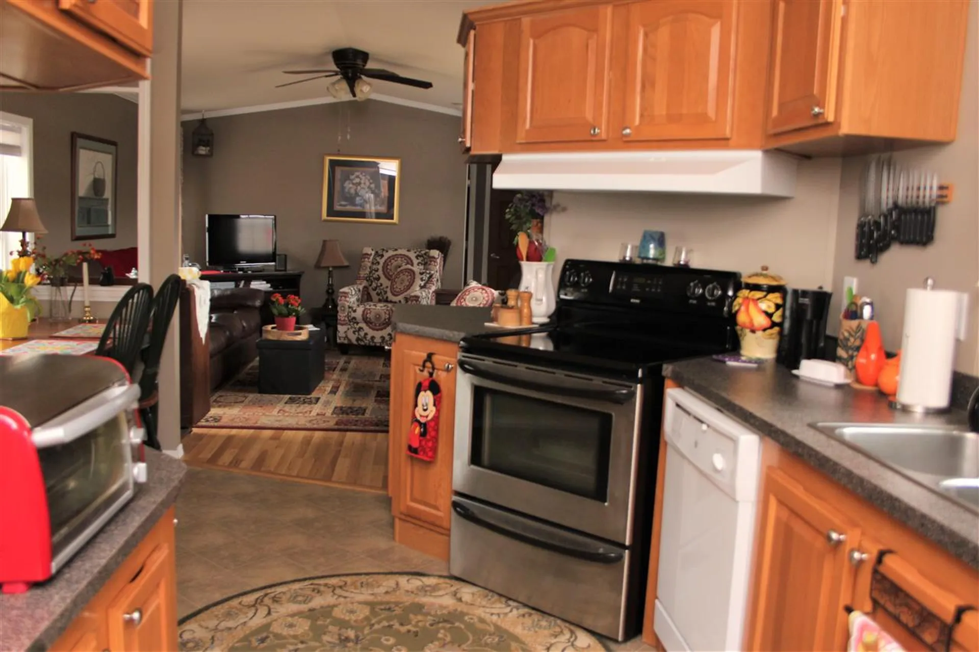 9 Cedar Lane Lee NH 03861