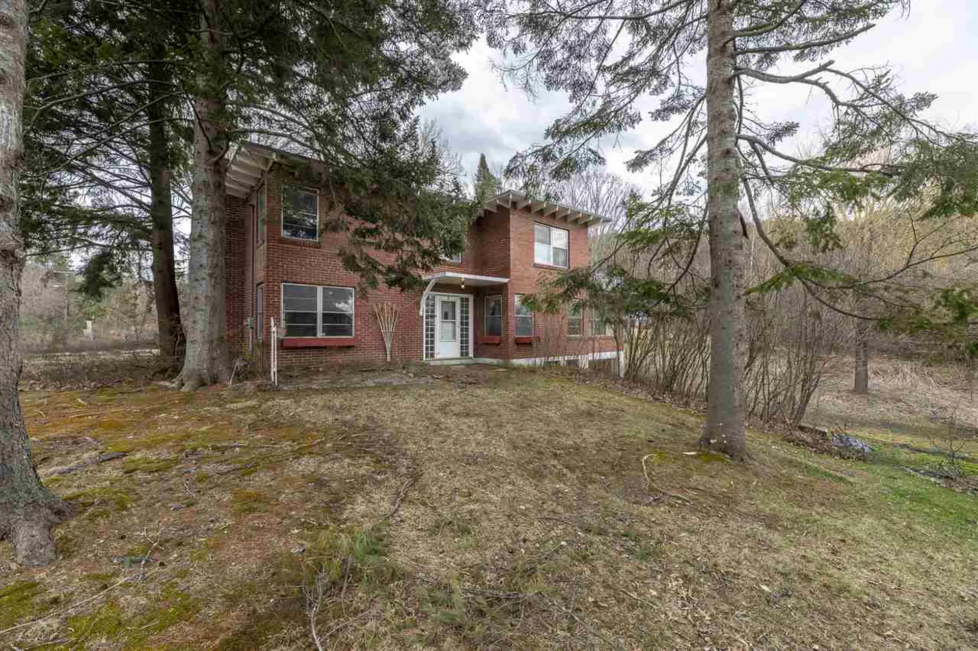 25 Reservoir Road Hanover NH 03755