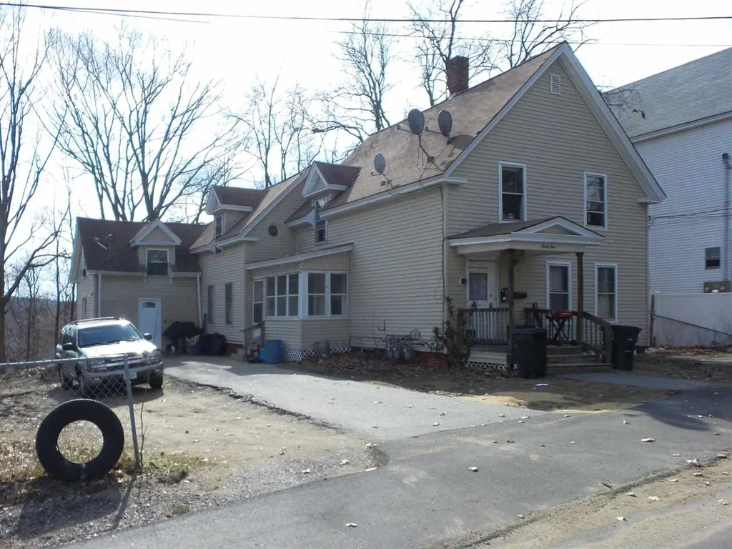 35 Merrimac Street Laconia NH 03246