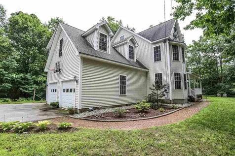 17 Birchview Drive Dunbarton NH 03046