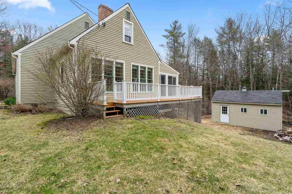 131 Drake Hill Road Strafford NH 03884