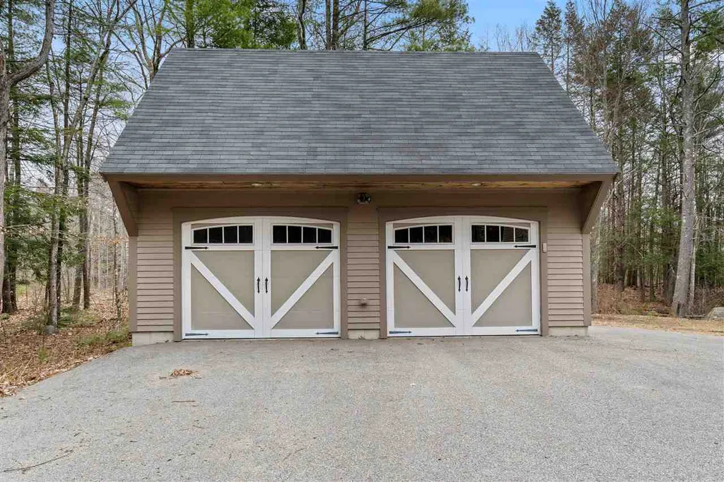 131 Drake Hill Road Strafford NH 03884