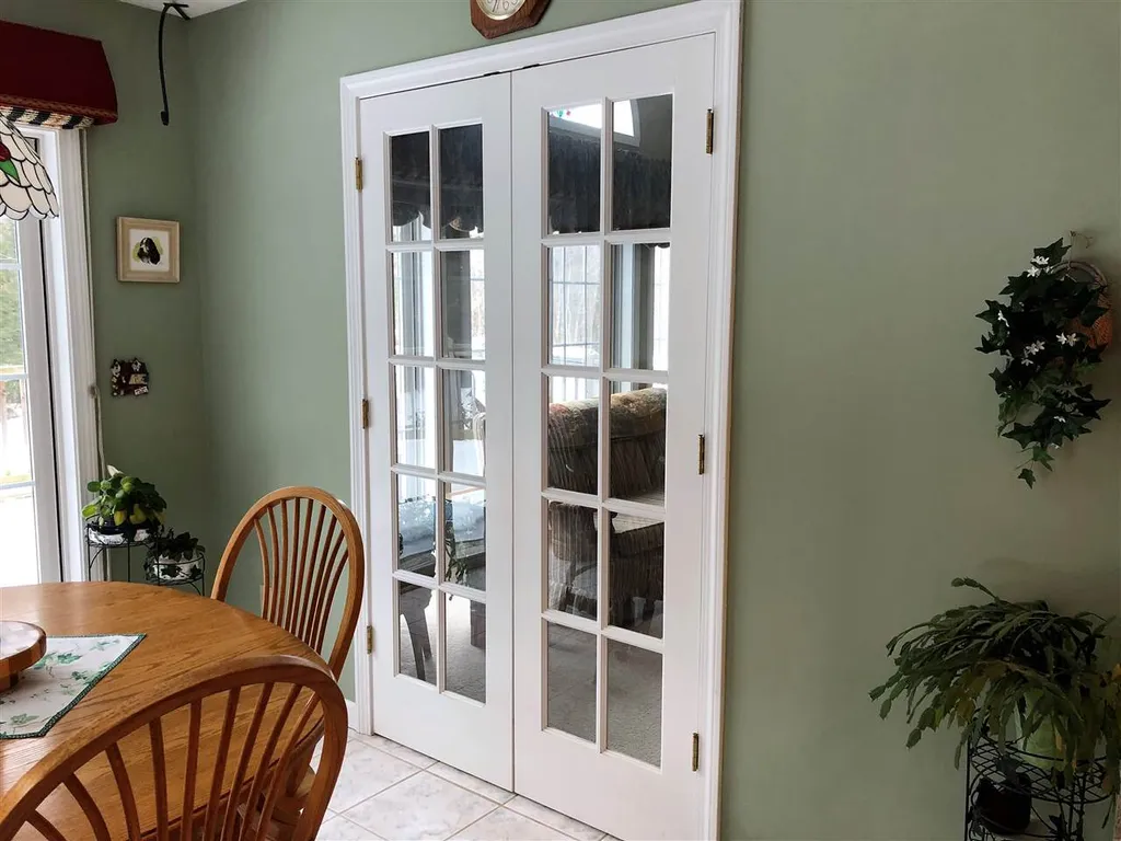 282 Paus Lane Hyde Park VT 05655