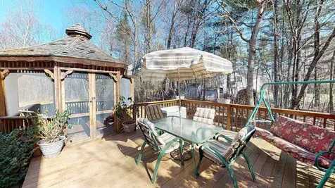 18 Quail Ridge Concord NH 03301