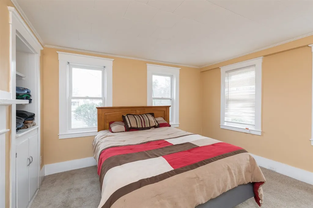 75 Central Avenue Dover NH 03820