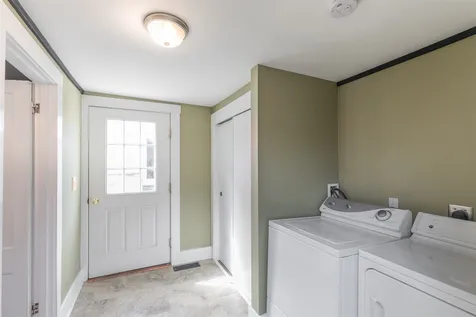 75 Central Avenue Dover NH 03820
