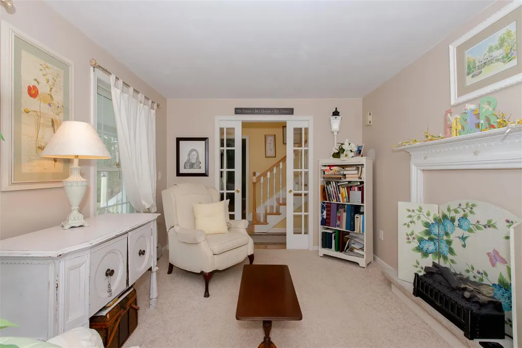 40 Carter Way Strafford NH 03884