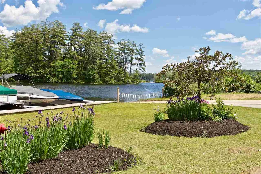 40 Carter Way Strafford NH 03884