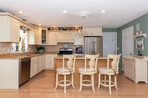 40 Carter Way Strafford NH 03884