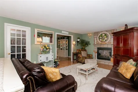 40 Carter Way Strafford NH 03884