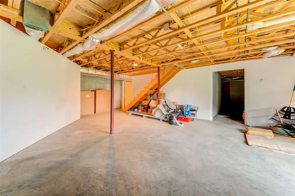 19 Crystal Avenue Jefferson NH 03583