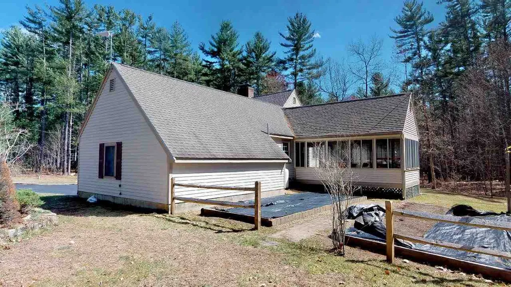 9 Flint Meadow Drive Brookline NH 03033