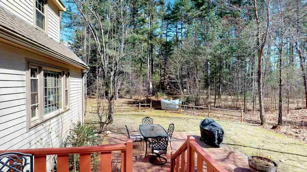 9 Flint Meadow Drive Brookline NH 03033
