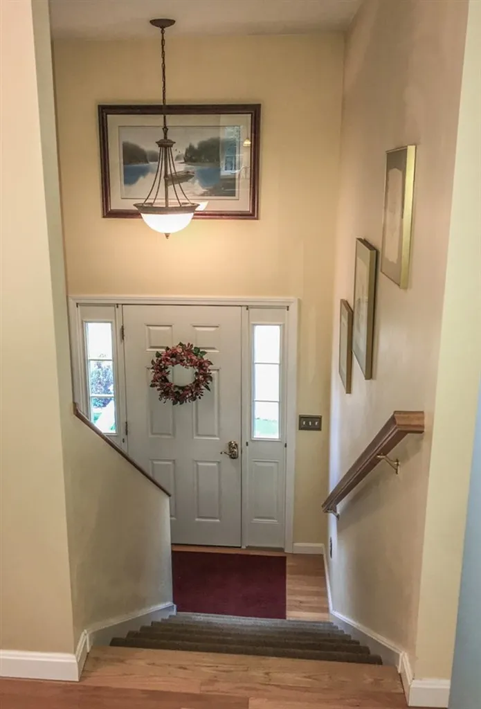 89 Cherub Drive Farmington NH 03835