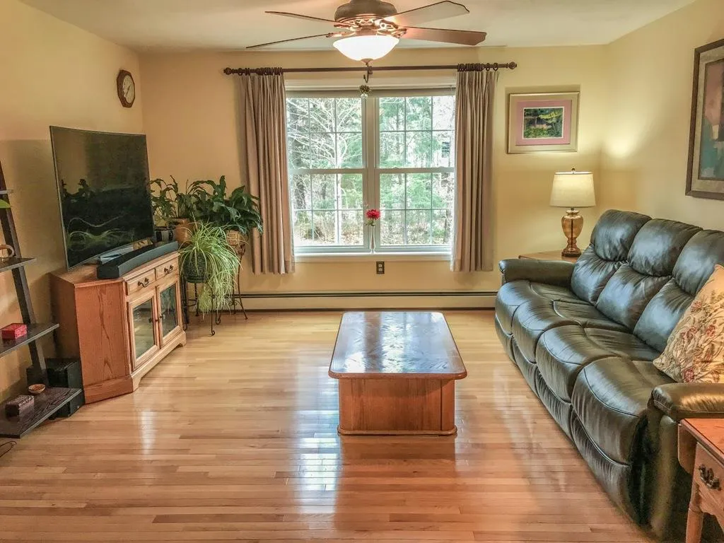 89 Cherub Drive Farmington NH 03835