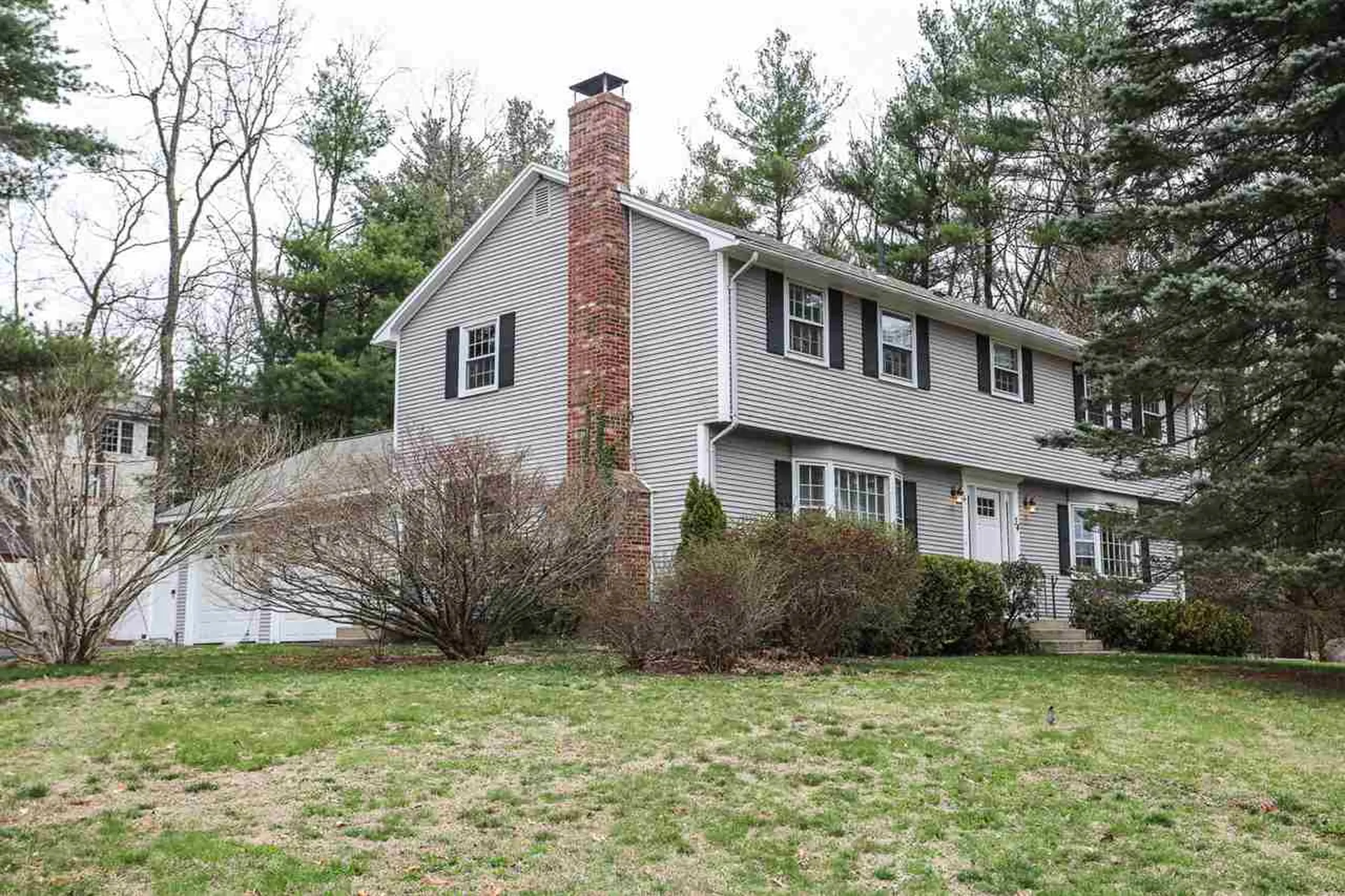 34 Spencer Drive Nashua NH 03062