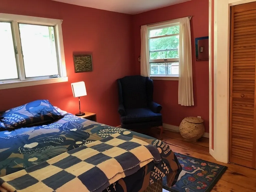 112 Old Coach Road Dummerston VT 05301