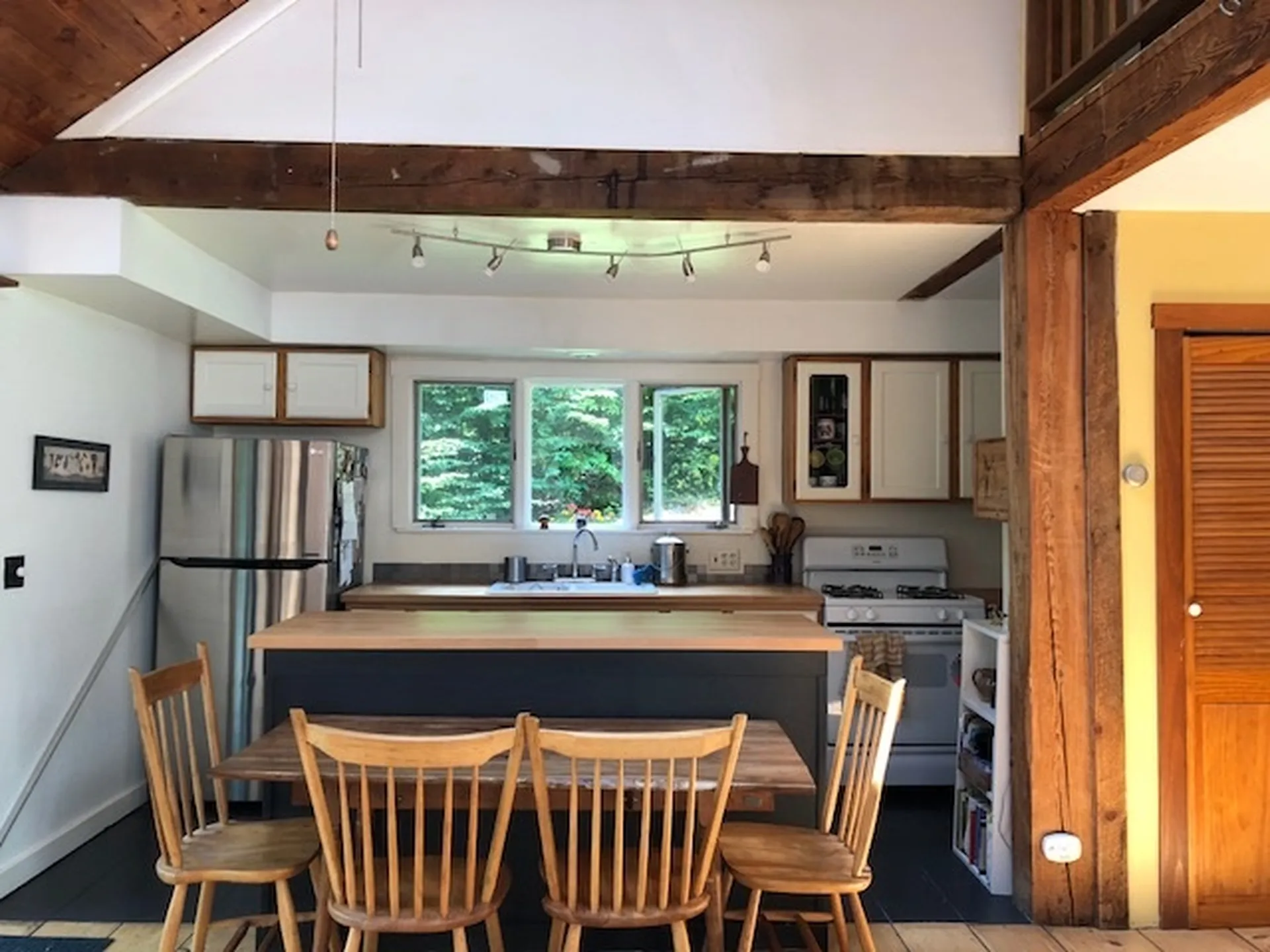 112 Old Coach Road Dummerston VT 05301