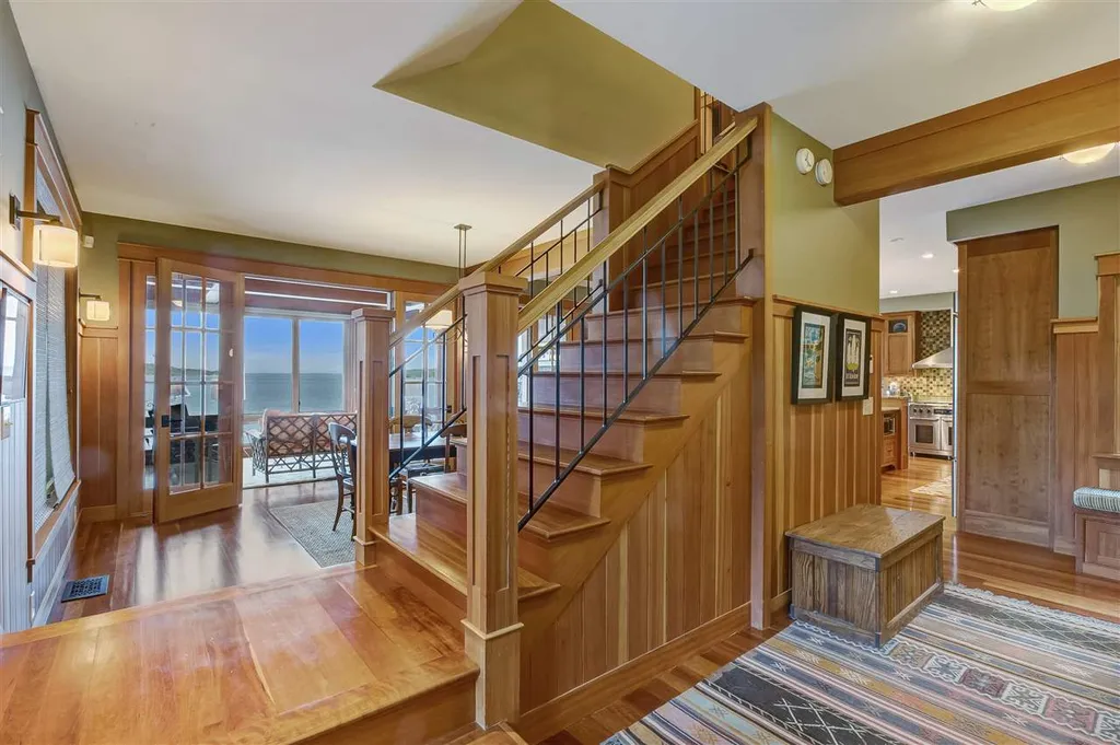 321 Crooked Creek Road Colchester VT 05446