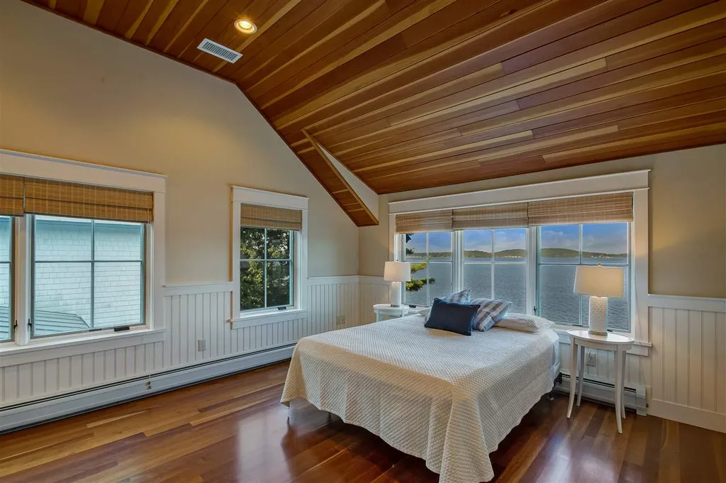 321 Crooked Creek Road Colchester VT 05446