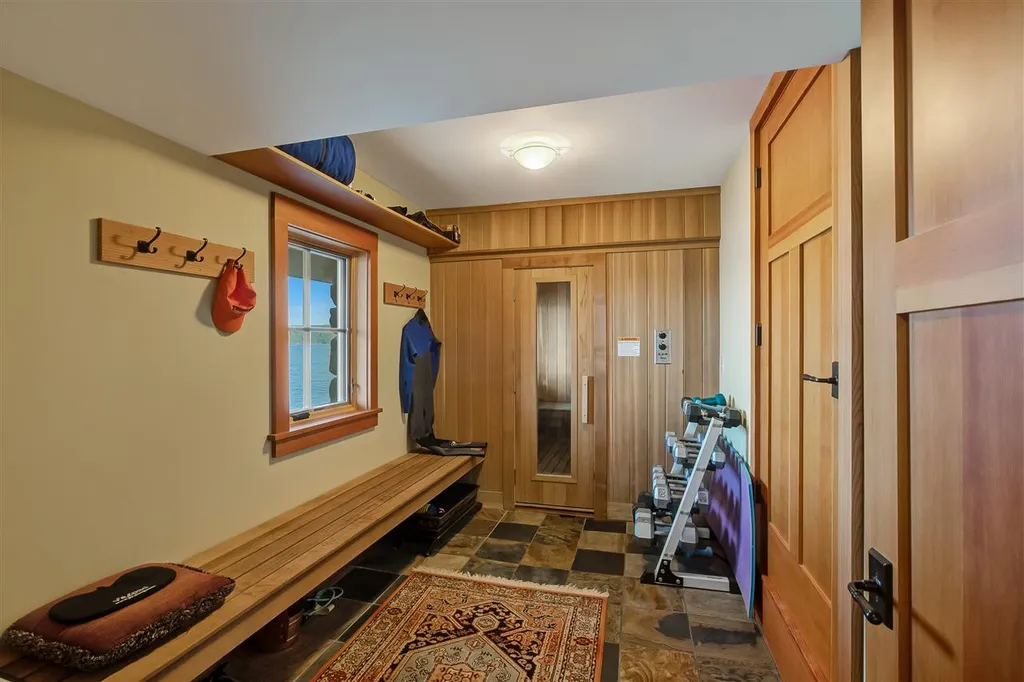 321 Crooked Creek Road Colchester VT 05446