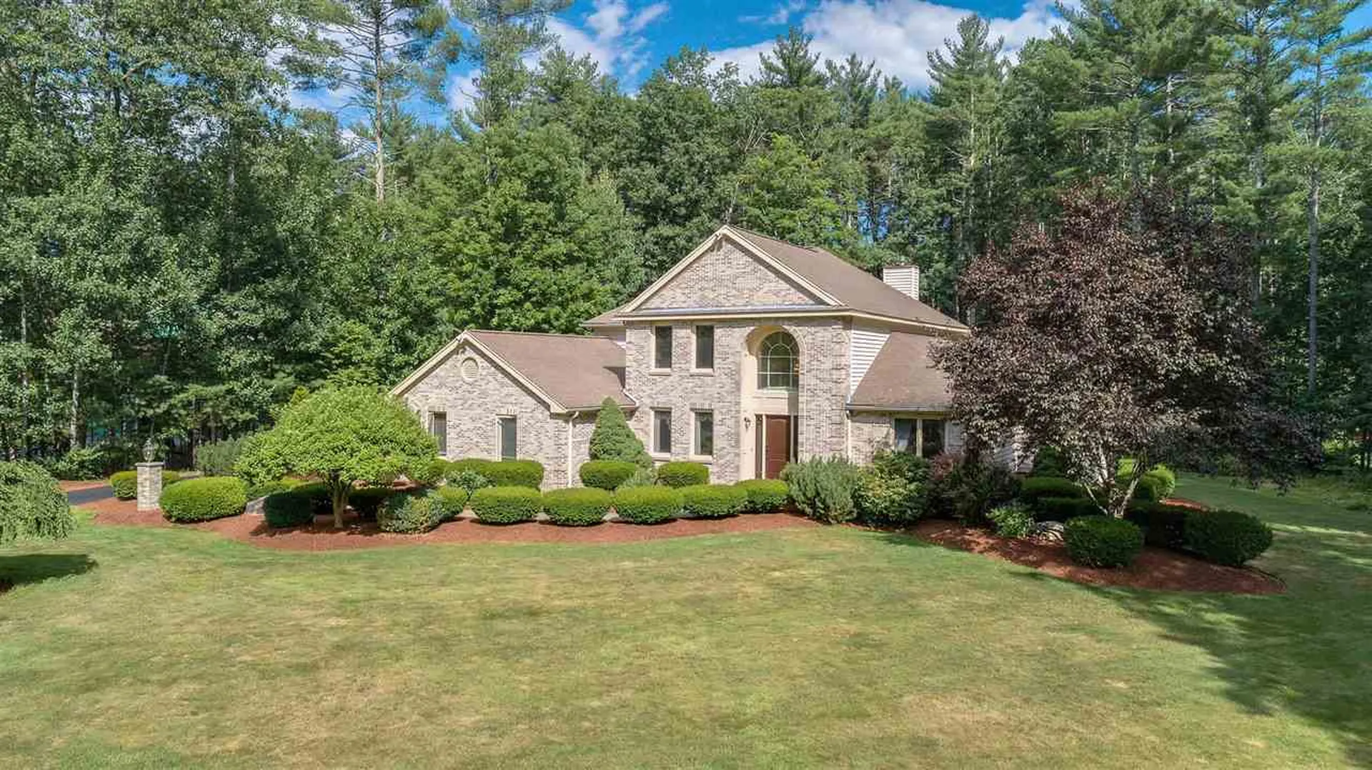 24 Jambard Road Hollis NH 03049