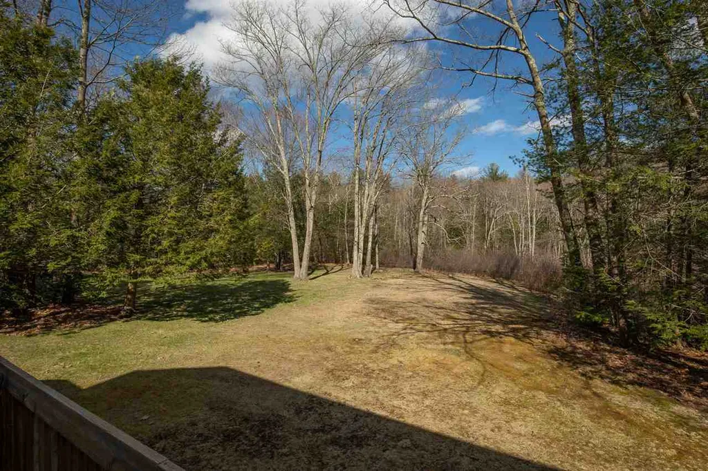 9 Crystal Drive Hampton Falls NH 03844