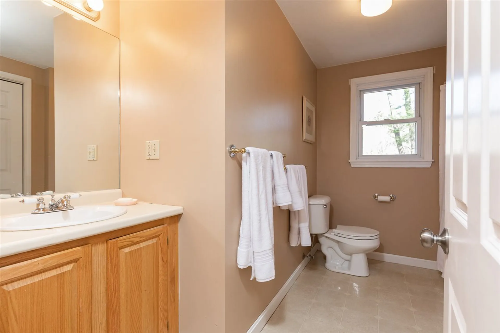 9 Crystal Drive Hampton Falls NH 03844