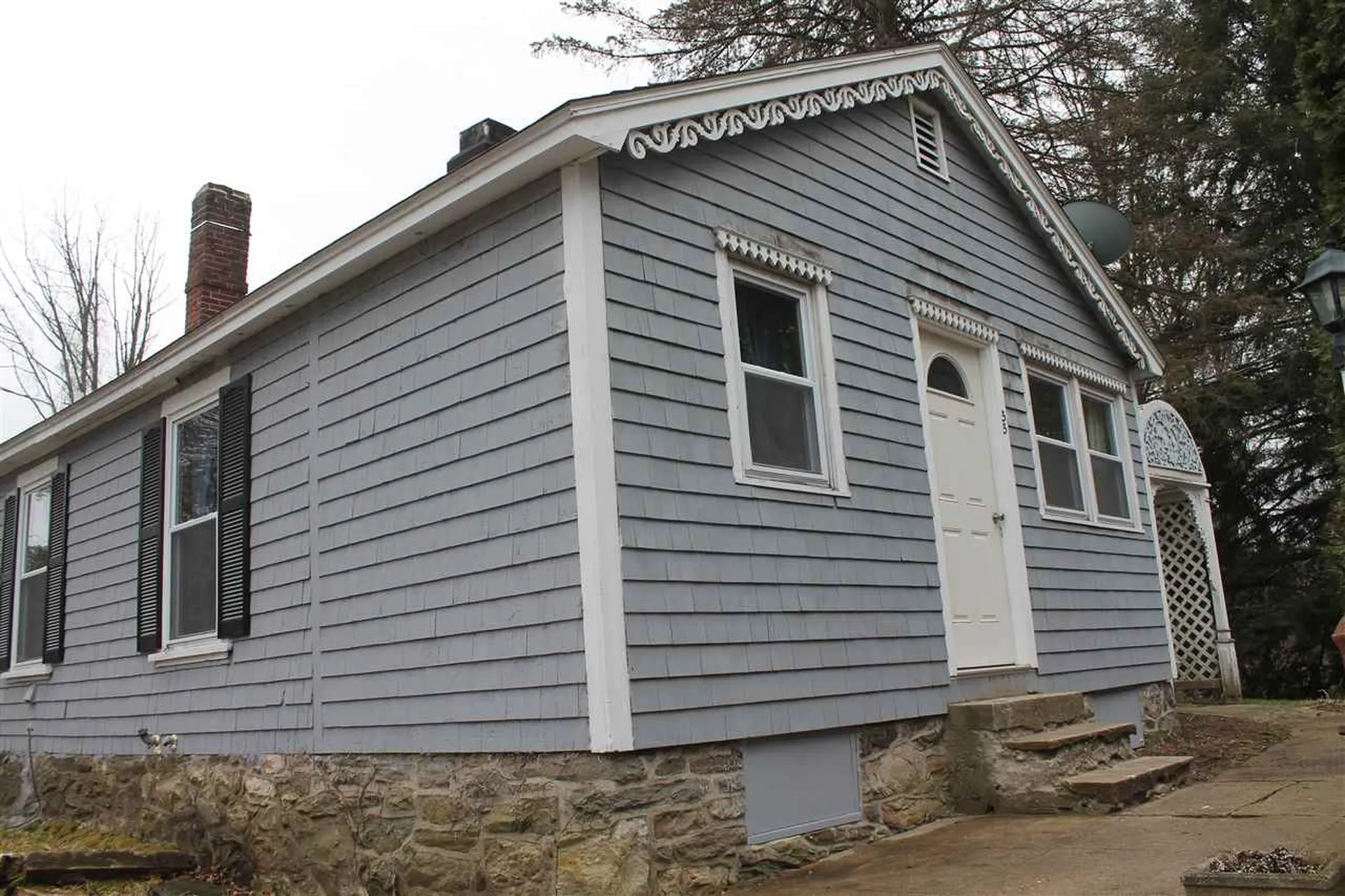 55 Chester Road Derry NH 03038