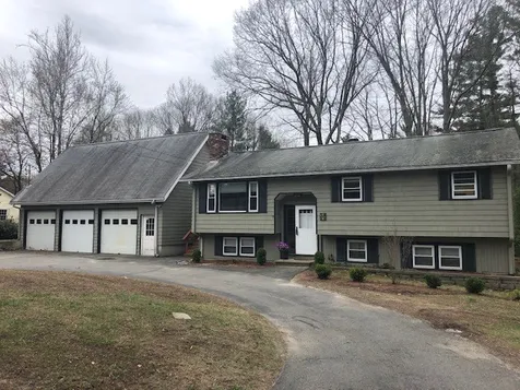 28 Kendall Pond Road Londonderry NH 03053