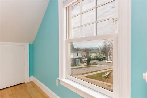 14 Beech Street Burlington VT 05401