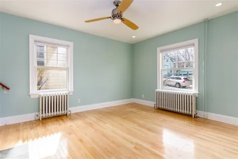 14 Beech Street Burlington VT 05401