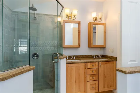 14 Beech Street Burlington VT 05401